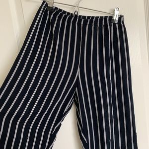 Brandy Melville flowy pants